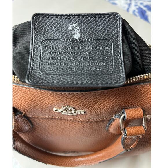 Coach | Limited Edition Coach X Peanuts Snoopy Mini Bennett Satchel - Picture 10 of 12